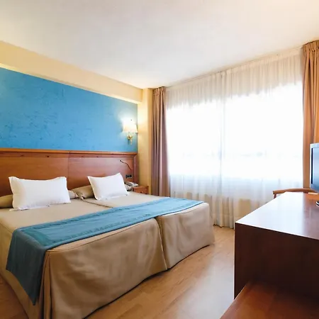 Corregidor Hotell 2*
