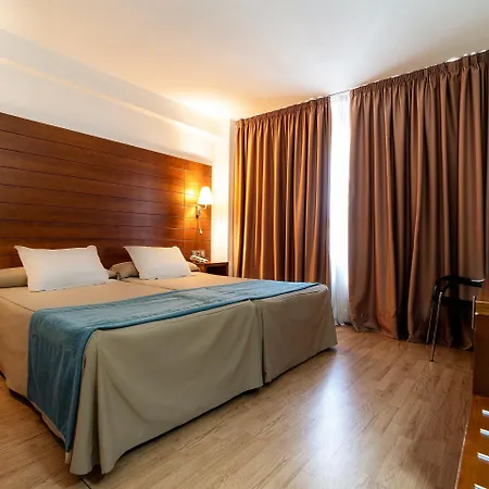 Hotel Corregidor 2*
