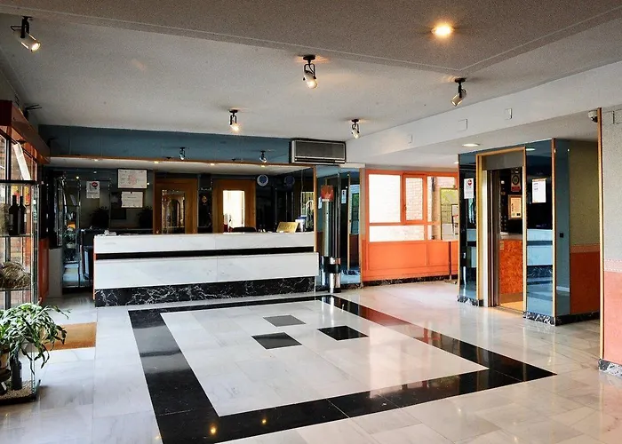 科雷希多酒店 2* 塞哥维亚