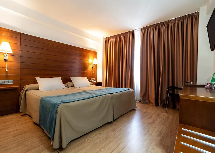 ホテル コレヒドール 2*